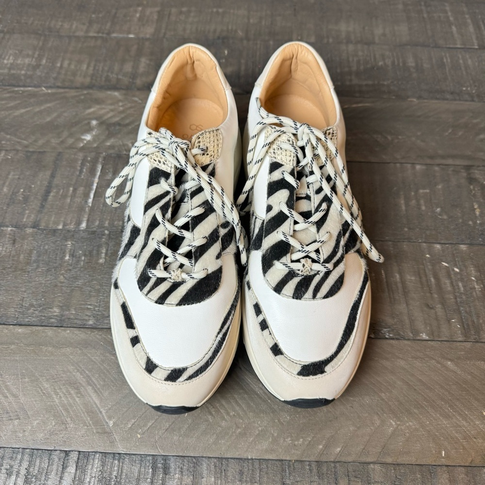 Beige Penelope Oasis Society Funky Platform Sneaker Animal Print Size 9
